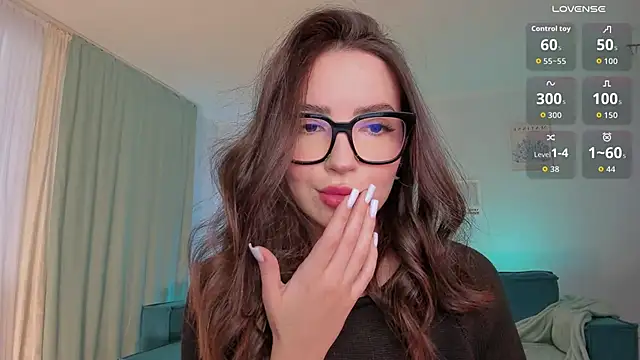 Oh My Dianee online show from March 2026 07:01:01 AM