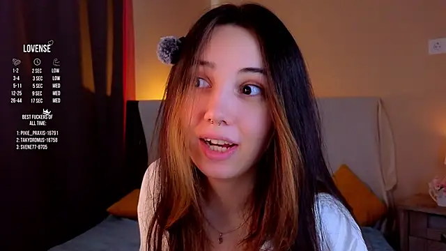 GillianDowdey online show from September 2025 02:57:01 AM