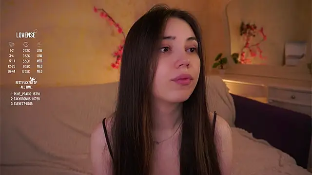 GillianDowdey online show from May 2026 03:25:01 AM