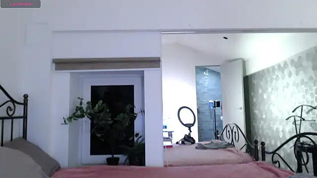 Snapshot of ElizaMayers chatting on February 2026 05:00:02 PM ElizaMayers online show from February 2026 05:00:02 PM