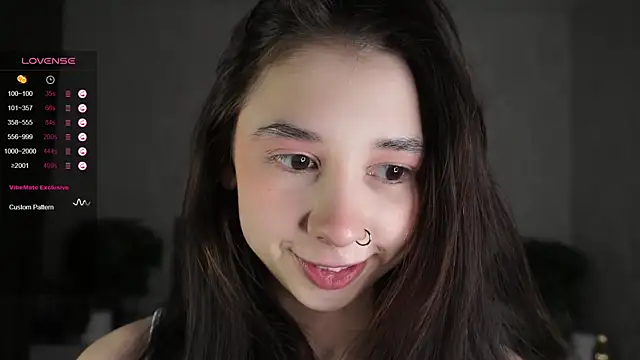 Snapshot of AislyEmbury chatting on January 2025 07:10:02 PM AislyEmbury online show from January 2025 07:10:02 PM