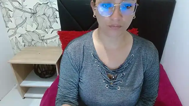 Snapshot of sarax_ximena chatting on December 2025 05:38:02 AM sarax ximena online show from December 2025 05:38:02 AM