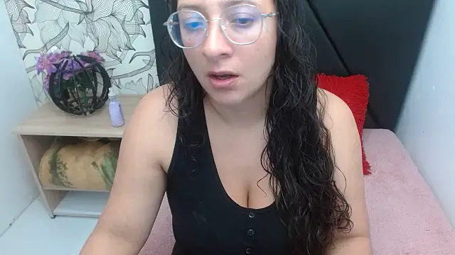 Snapshot of sarax_ximena chatting on May 2026 05:47:01 AM sarax ximena online show from May 2026 05:47:01 AM