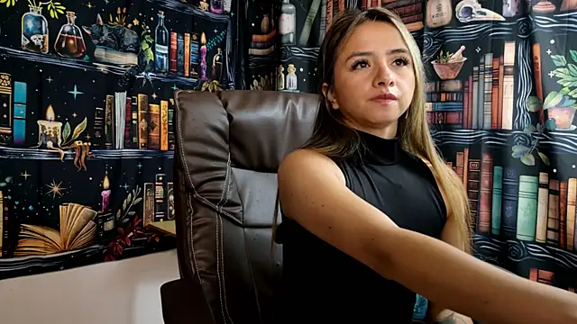 julietta   jackson online show from December 2024 07:20:01 PM