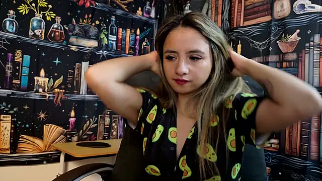 julietta   jackson online show from December 2024 07:05:02 PM