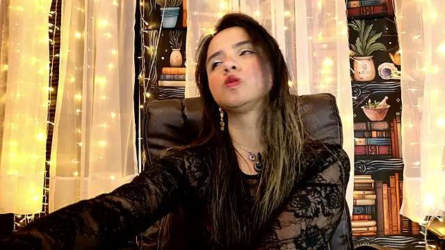 julietta   jackson online show from July 2026 09:10:02 PM