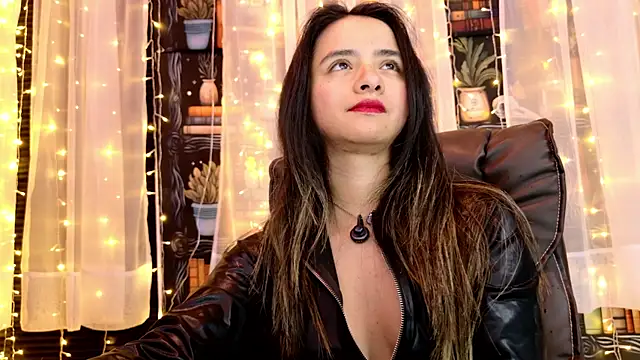 julietta   jackson online show from July 2026 10:12:01 PM