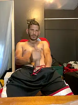 Snapshot of Chico_Bellaco chatting on September 2025 04:20:02 PM Chico Bellaco online show from September 2025 04:20:02 PM