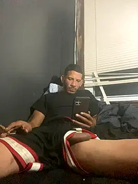 Snapshot of Chico_Bellaco chatting on October 2025 04:10:02 AM Chico Bellaco online show from October 2025 04:10:02 AM