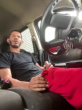 Snapshot of Chico_Bellaco chatting on October 2025 03:08:01 PM Chico Bellaco online show from October 2025 03:08:01 PM