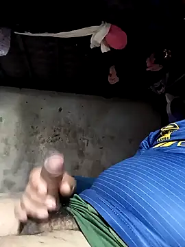 Snapshot of rayhot69 chatting on February 2025 05:45:01 PM rayhot69 online show from February 2025 05:45:01 PM