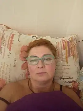 Snapshot of YourTenderness45 chatting on October 2025 04:43:02 AM YourTenderness45 online show from October 2025 04:43:02 AM