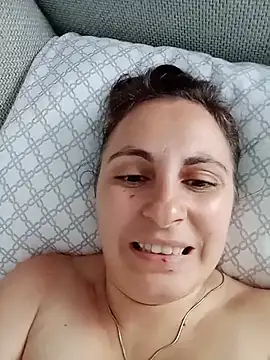 ShelaDiass online show from June 2026 05:24:01 AM