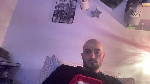 Snapshot of alessandromori91 chatting on February 2026 10:17:01 PM alessandromori91 online show from February 2026 10:17:01 PM