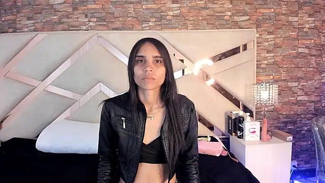 sophie pariss online show from September 2025 04:56:01 AM