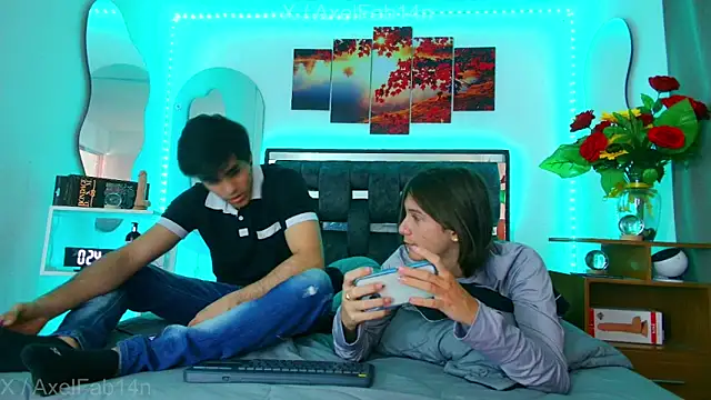 Alex and Fabian online show from March 2025 06:45:02 PM