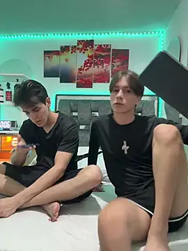Alex and Fabian online show from April 2026 03:19:01 AM