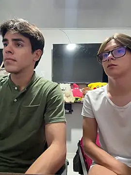 Alex and Fabian online show from May 2026 04:42:02 AM