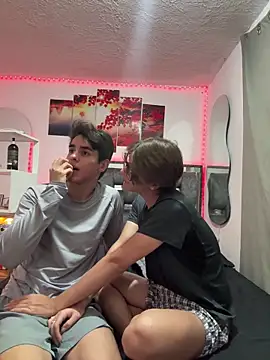 Alex and Fabian online show from May 2026 05:35:01 AM