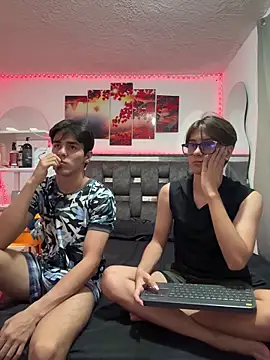 Alex and Fabian online show from May 2026 02:05:02 AM