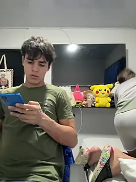 Alex and Fabian online show from May 2026 04:09:02 AM