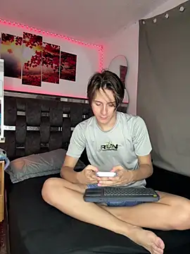 Alex and Fabian online show from July 2026 11:44:01 PM