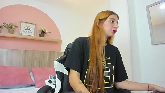 maroly 21 online show from October 2025 02:01:02 AM