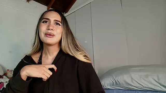 Snapshot of sahara_sweet00 chatting on December 2024 06:10:02 AM sahara sweet00 online show from December 2024 06:10:02 AM