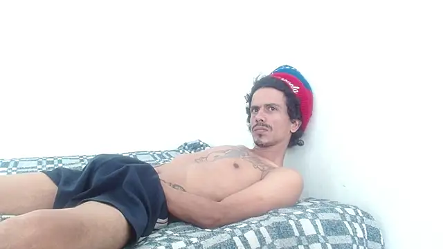 Snapshot of damian_bottom_bigcock chatting on December 2024 08:39:02 PM damian bottom bigcock online show from December 2024 08:39:02 PM