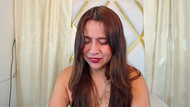 Heidy Wells online show from March 2025 12:09:02 PM