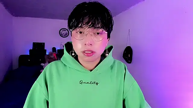 AnggelONfiree online show from March 2026 11:39:02 PM