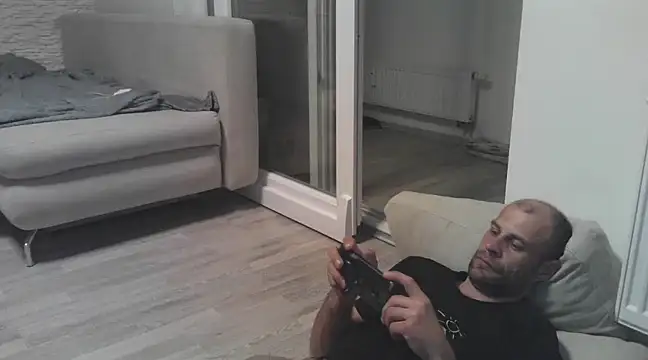 Zbochunec online show from March 2025 08:44:02 PM