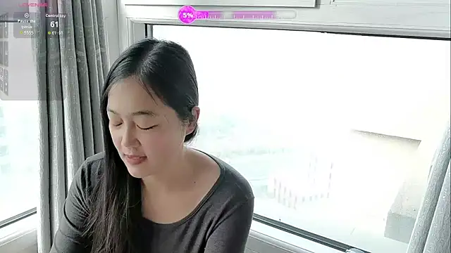 luoxuwen online show from December 2025 12:27:02 AM