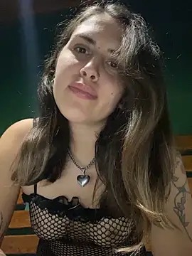 Snapshot of isadelasestrellas chatting on March 2025 06:40:02 PM isadelasestrellas online show from March 2025 06:40:02 PM