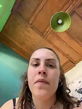 Snapshot of isadelasestrellas chatting on September 2025 06:29:01 PM isadelasestrellas online show from September 2025 06:29:01 PM