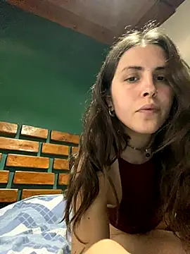 Snapshot of isadelasestrellas chatting on November 2025 04:50:01 PM isadelasestrellas online show from November 2025 04:50:01 PM