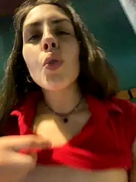 Snapshot of isadelasestrellas chatting on December 2025 08:39:01 PM isadelasestrellas online show from December 2025 08:39:01 PM