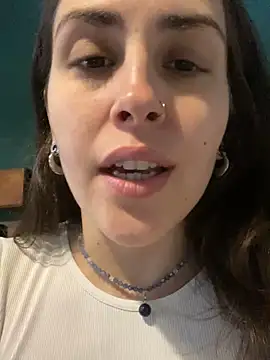 Snapshot of isadelasestrellas chatting on February 2026 01:36:02 PM isadelasestrellas online show from February 2026 01:36:02 PM