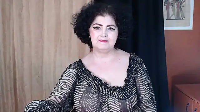  MissJ  online show from May 2026 09:44:02 PM
