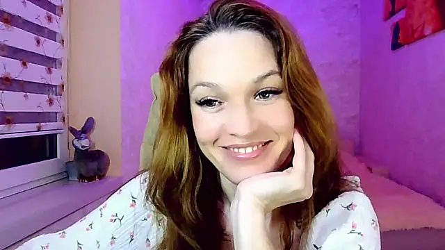 impossibleluna online show from May 2026 07:53:01 PM