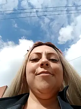 madelaine- online show from December 2024 08:36:02 PM