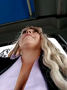 madelaine- online show from December 2024 09:40:02 PM