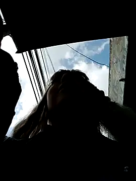 madelaine- online show from December 2024 07:27:02 PM