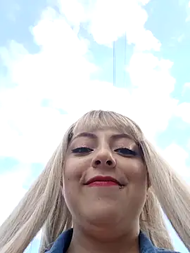 madelaine- online show from January 2025 10:01:01 PM