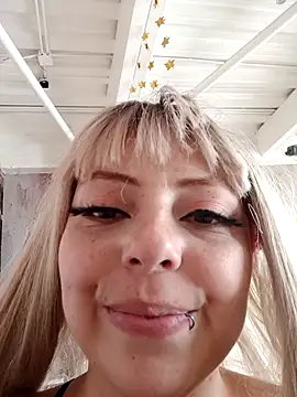 madelaine- online show from February 2025 08:21:01 PM