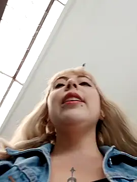 madelaine- online show from March 2025 06:18:01 PM