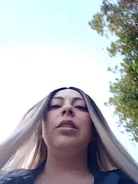 madelaine- online show from September 2025 10:31:02 PM