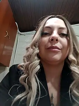 madelaine- online show from September 2025 10:24:02 PM