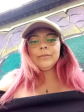 madelaine- online show from July 2026 06:20:01 PM