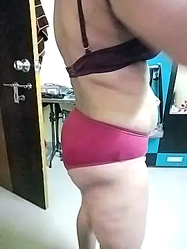 Snapshot of PayalSharmahot143 chatting on December 2025 01:58:02 AM PayalSharmahot143 online show from December 2025 01:58:02 AM